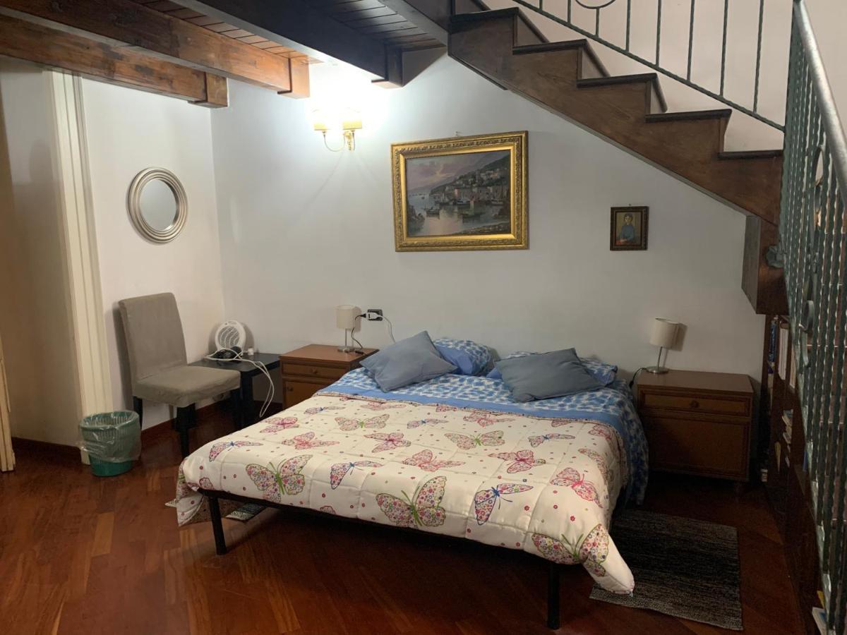 Вілла Napoli Centro Antico 167 Екстер'єр фото